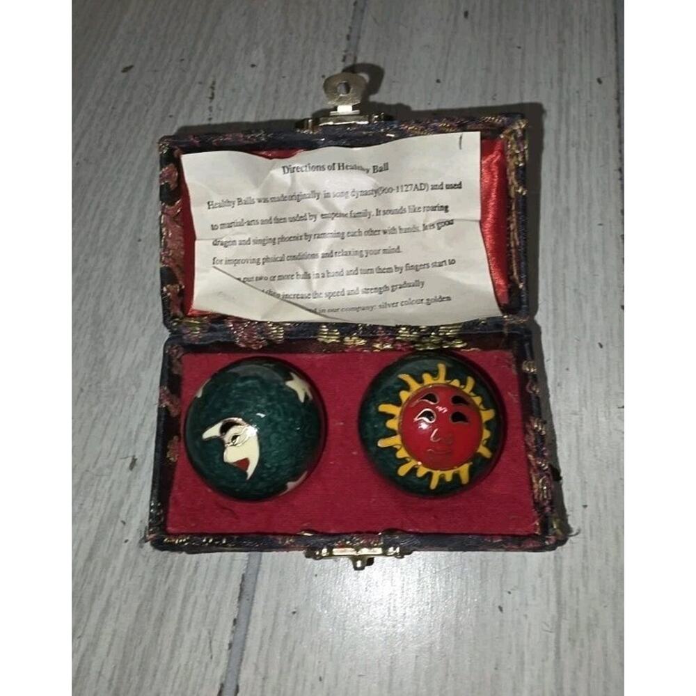 Vtg Celestial Chinese Baoding Balls Green Sun/Moon Therapy In Red Case Exercise